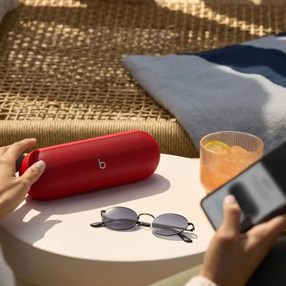 Beats Pill Bocina Bluetooth Portátil Roja - Image 2